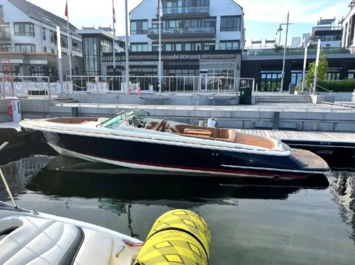  Yacht Photos Pics 2014 Chris-craft Launch 28 - Image 2