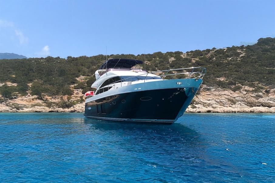 2012 Princess 73 