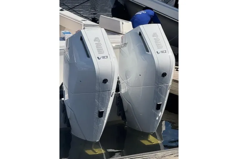  Yacht Photos Pics Twin Yamaha 425 V8 outboard engines on a 2018 Regulator 34 Center Console boat.
