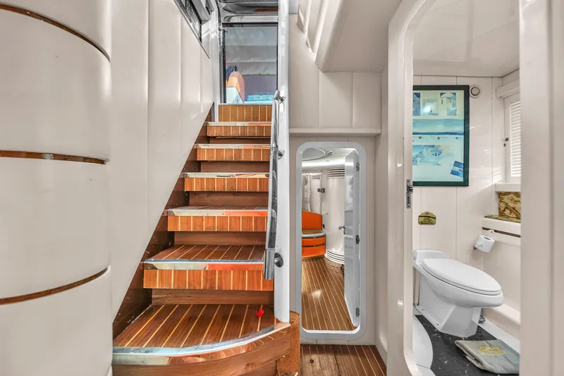  Yacht Photos Pics 80 Baia Panther