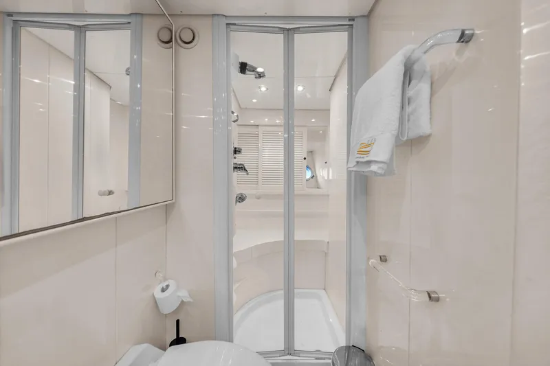  Yacht Photos Pics 80 Baia Panther