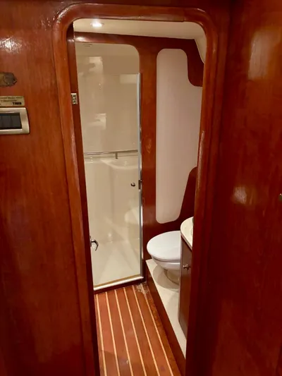 Escape Plan Yacht Photos Pics 