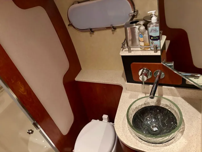 Escape Plan Yacht Photos Pics 