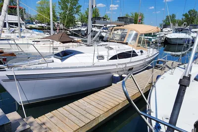 Catalina 315