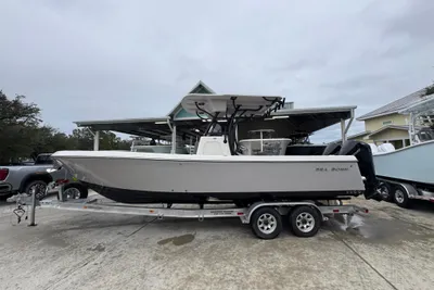 Sea Born LX26 Center Console