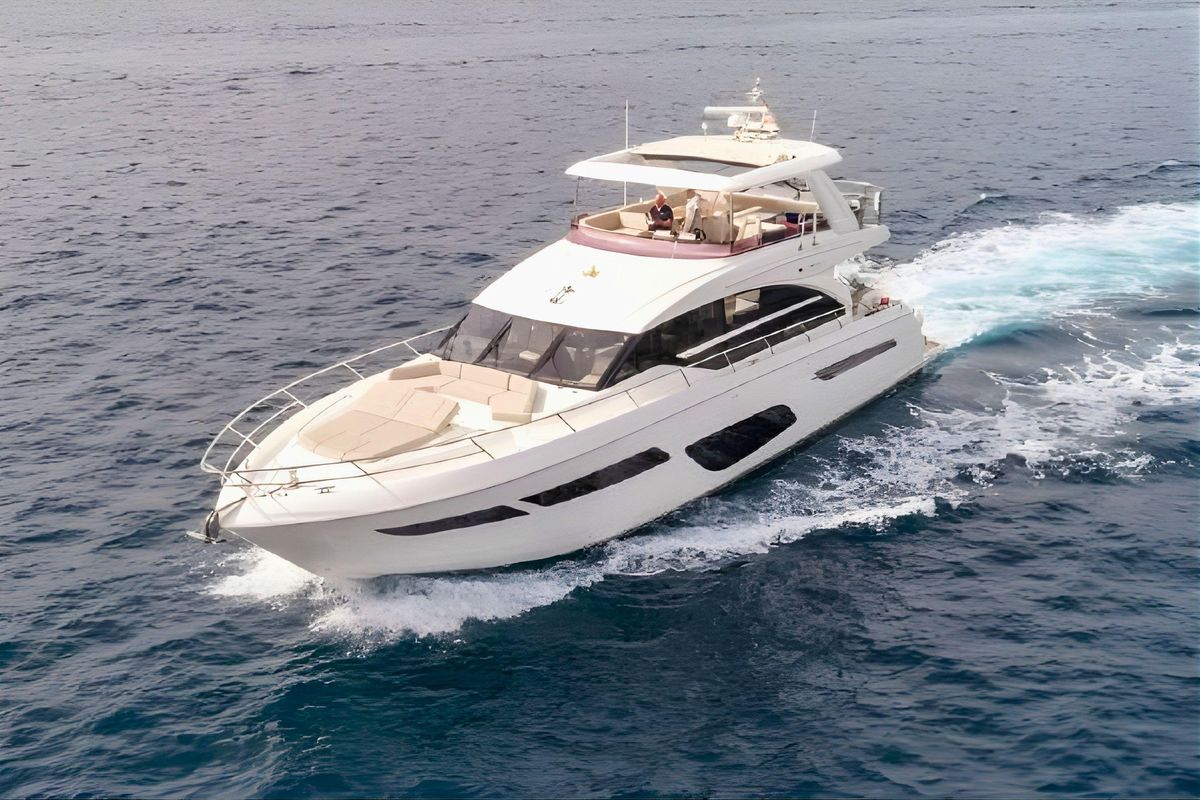 2019 Princess 69 