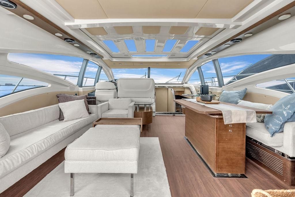 2006 Azimut 68 