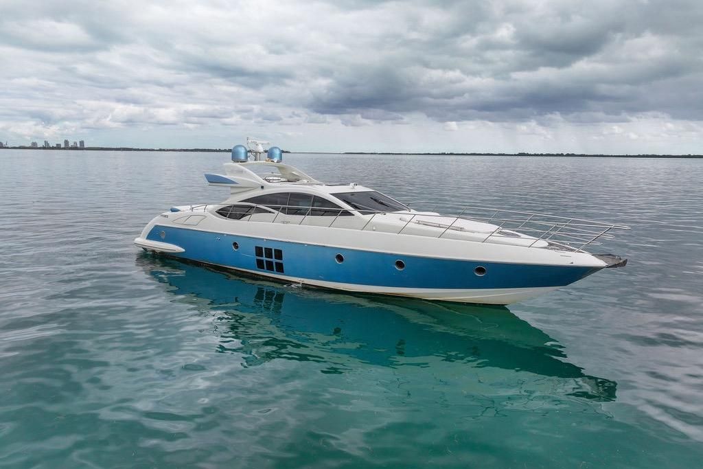 2006 Azimut 68 