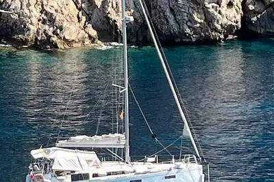 2018 Beneteau Oceanis 38.1