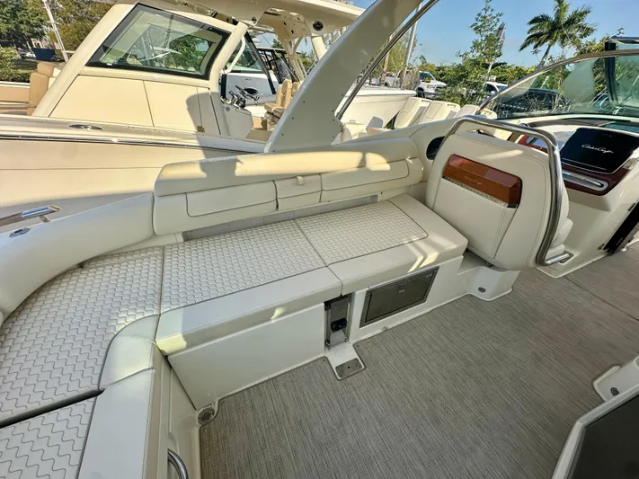 Chris-craft Yacht Photos Pics 