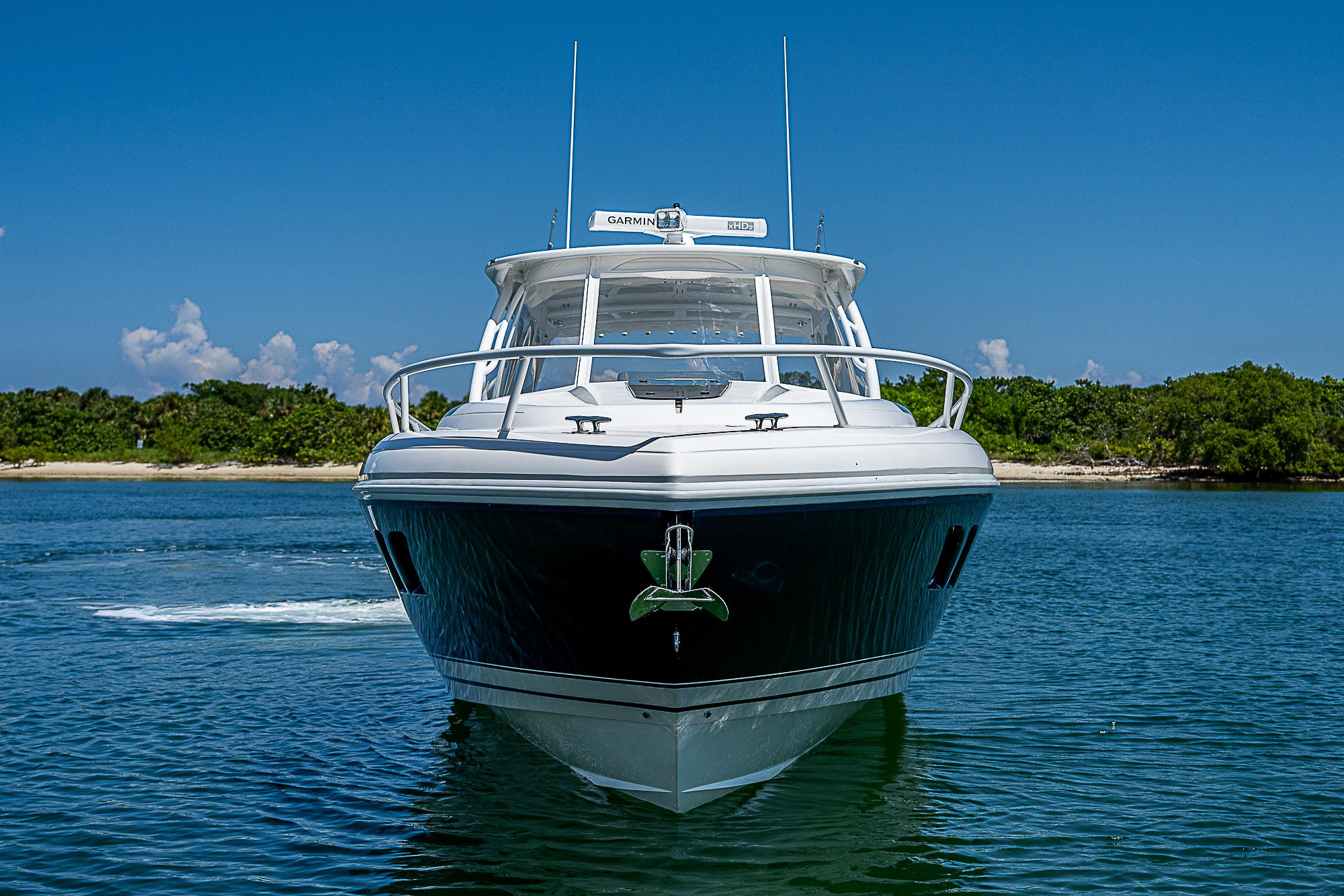 2014 Intrepid 40' Cuddy Center Console for sale - YachtWorld