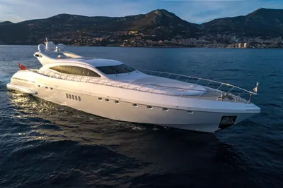2004 Mangusta 108