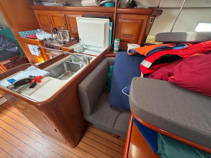 Moonbeam Yacht Photos Pics 