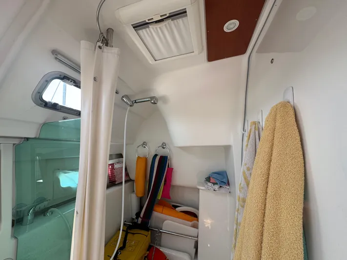 Moonbeam Yacht Photos Pics 