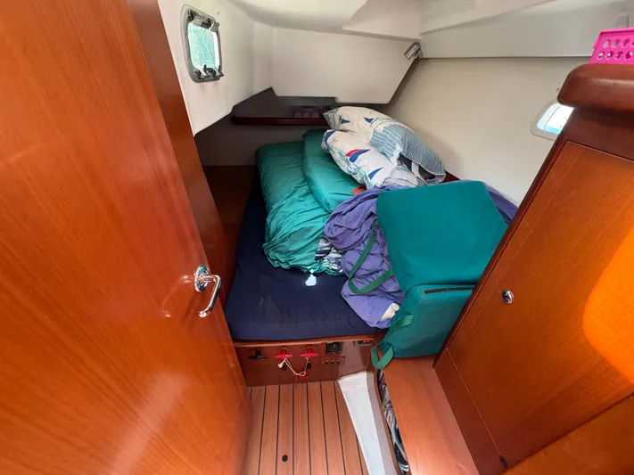 Moonbeam Yacht Photos Pics 