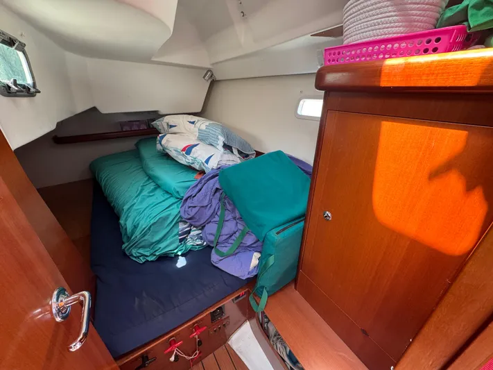 Moonbeam Yacht Photos Pics 