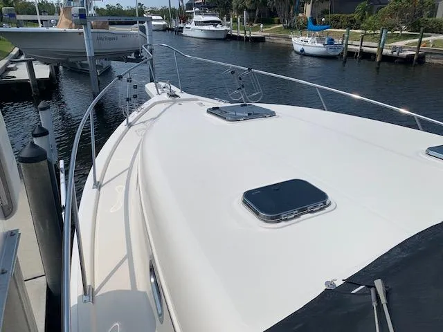 Double Trouble Yacht Photos Pics 