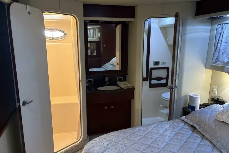 Inconspicuous Yacht Photos Pics Interior of 2006 Sea Ray 40 Motor Yacht with bedroom and bathroom.