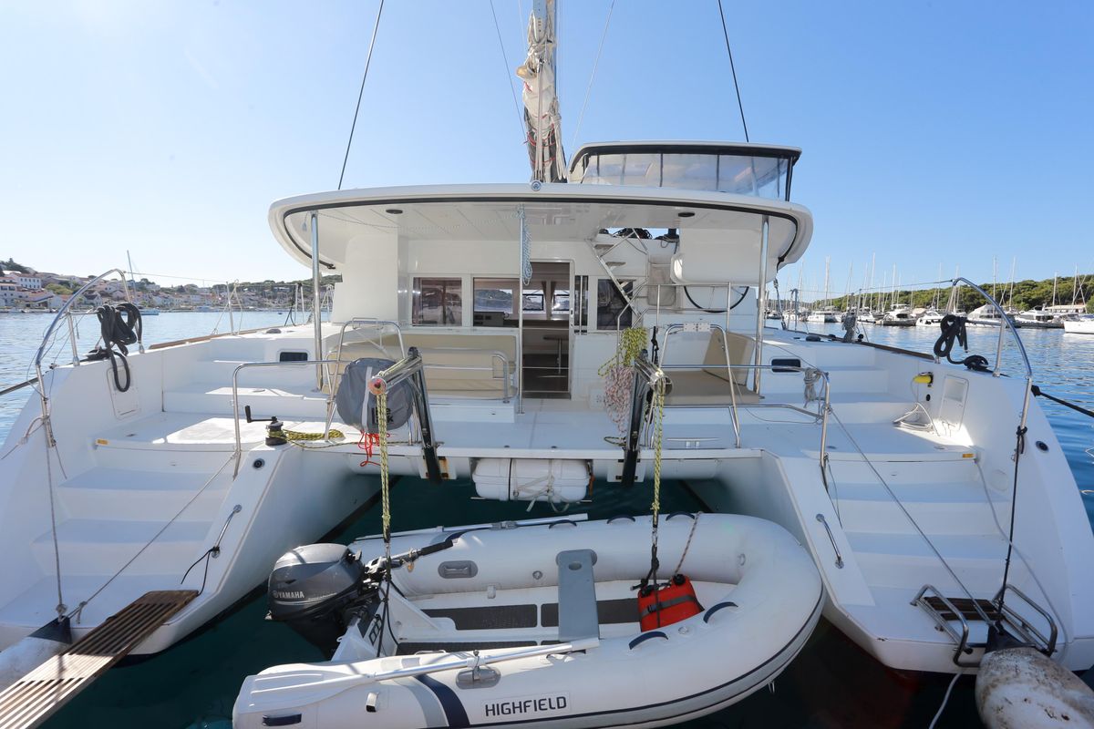 2018 Lagoon 45 