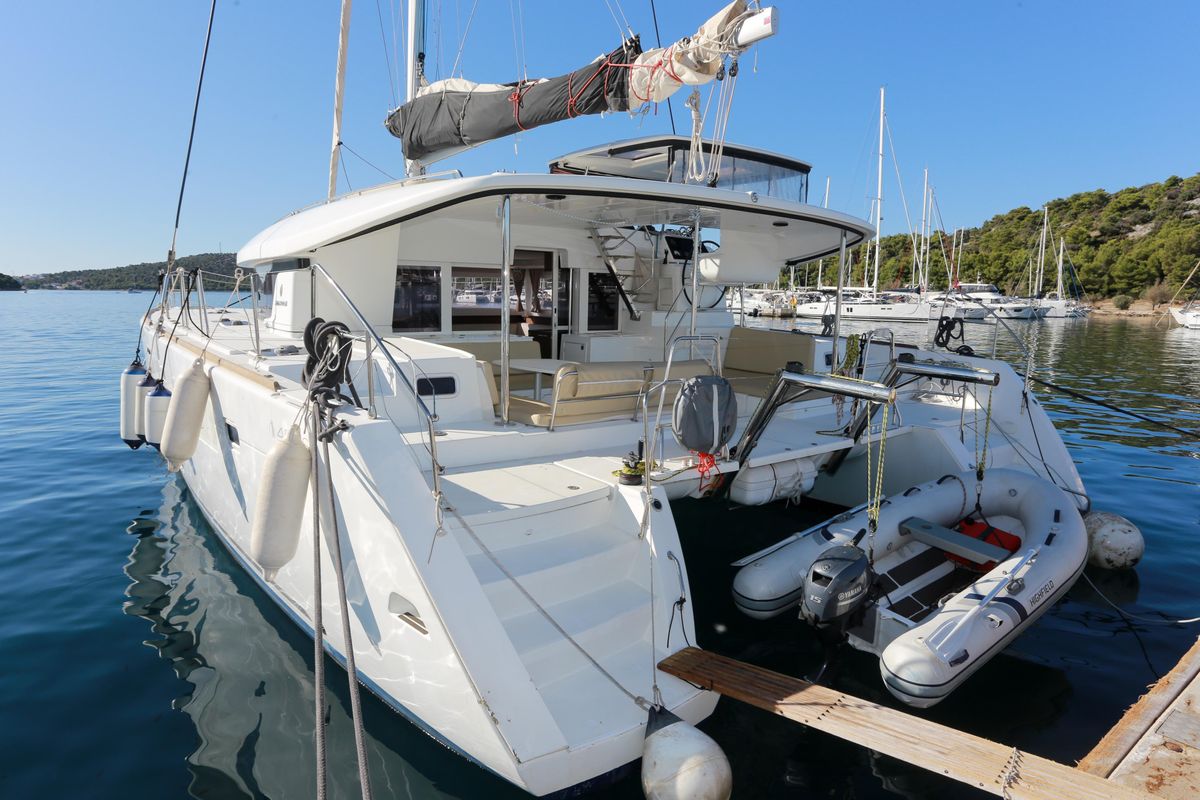 2018 Lagoon 45 