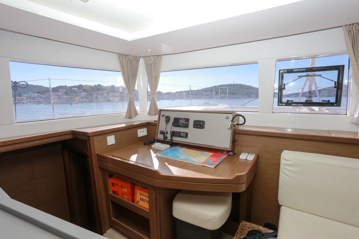 2018 Lagoon 45 