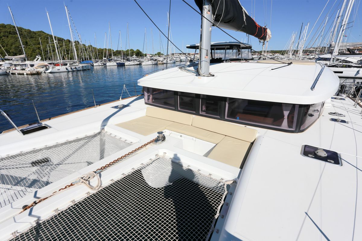 2018 Lagoon 45 