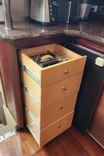 Wine Down Yacht Photos Pics 