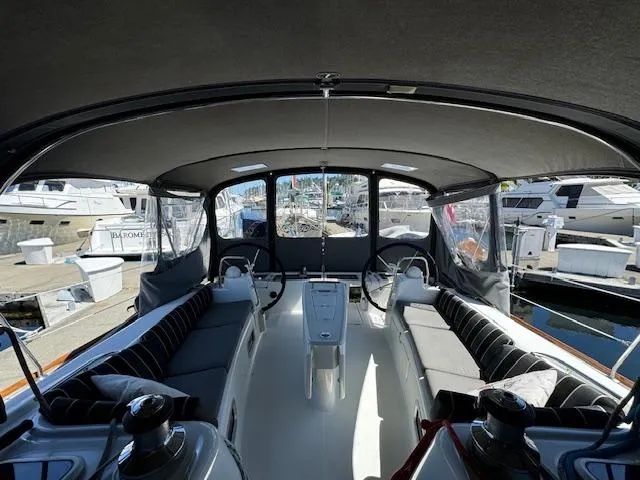 Simone Yacht Photos Pics 