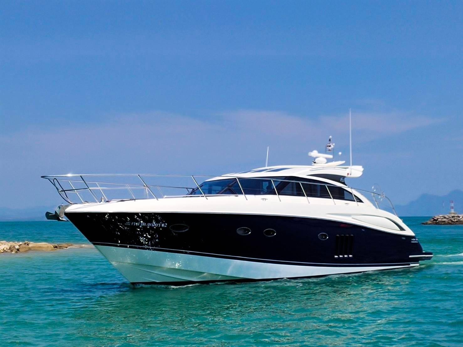 2010 Princess V62 Motor Yachts for sale - YachtWorld