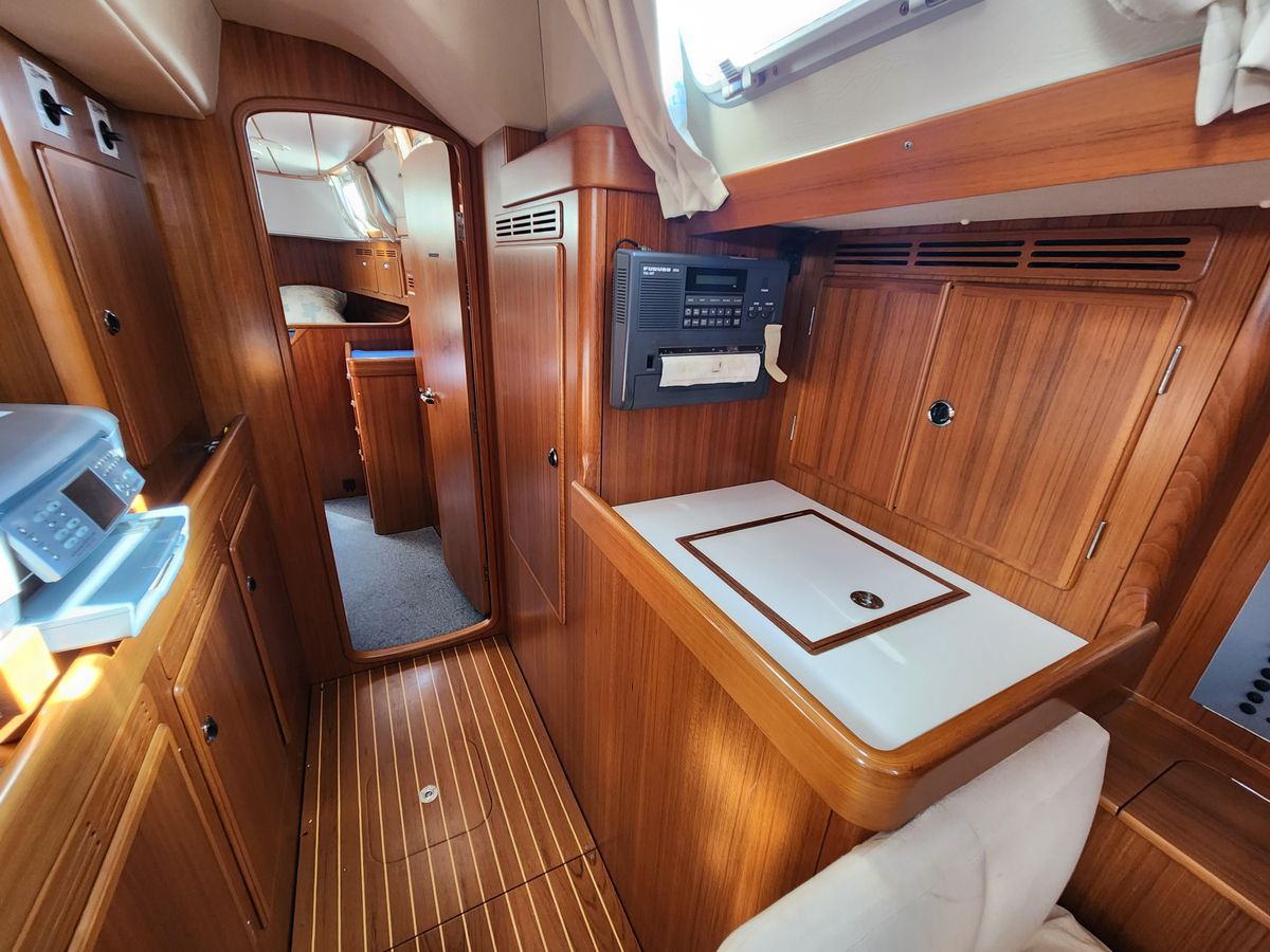 2006 Hallberg-Rassy 53 