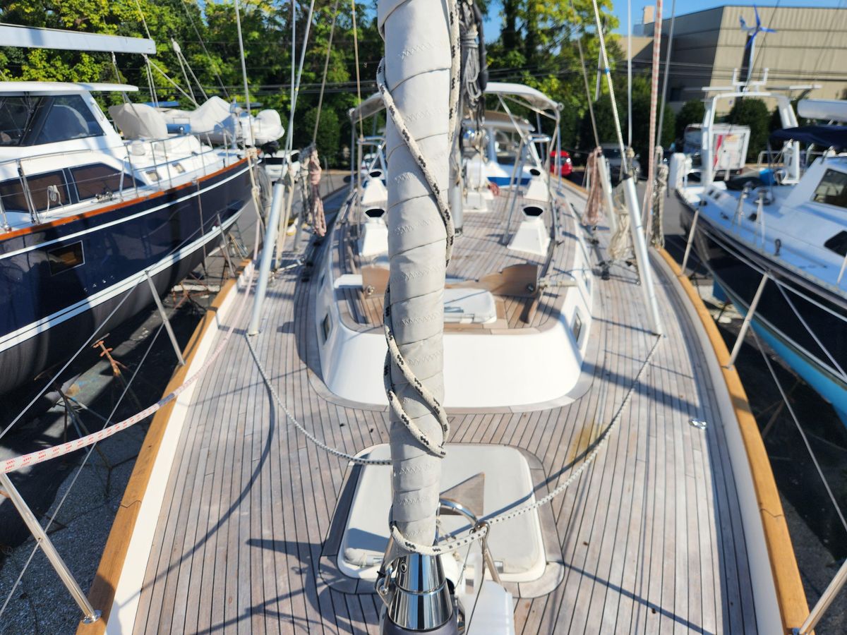 2006 Hallberg-Rassy 53 