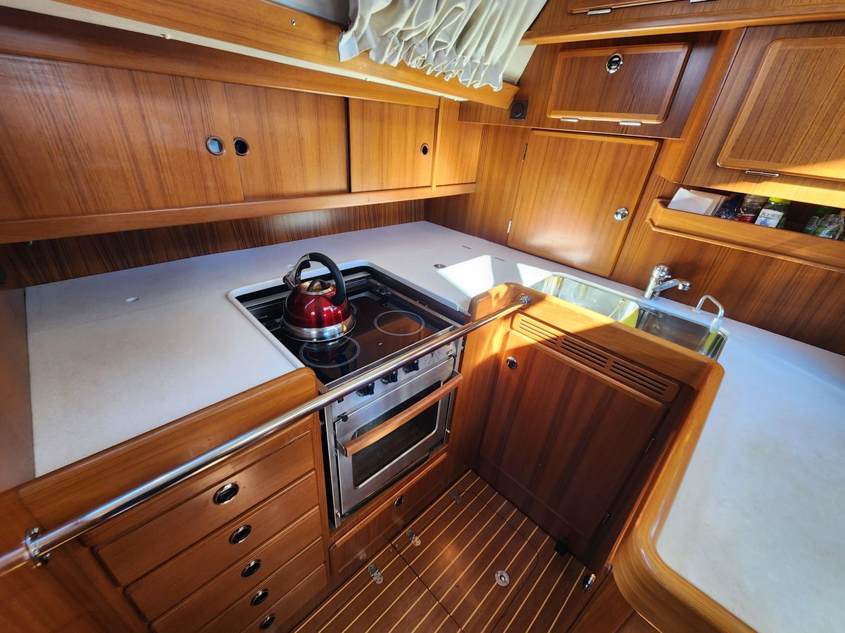 2006 Hallberg-Rassy 53 