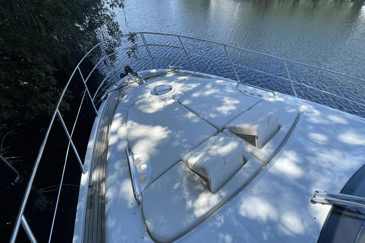 2012 Azimut 58 