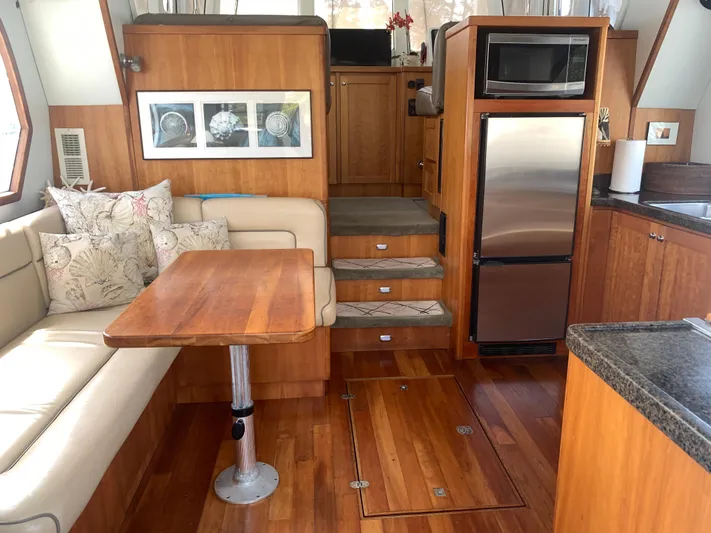 Boundless Yacht Photos Pics 