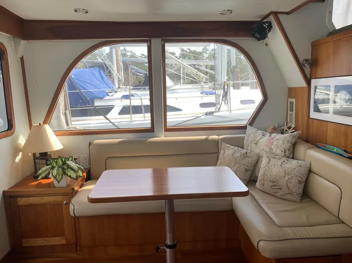 Boundless Yacht Photos Pics 