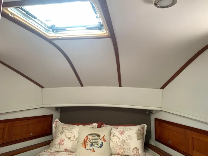 Boundless Yacht Photos Pics 