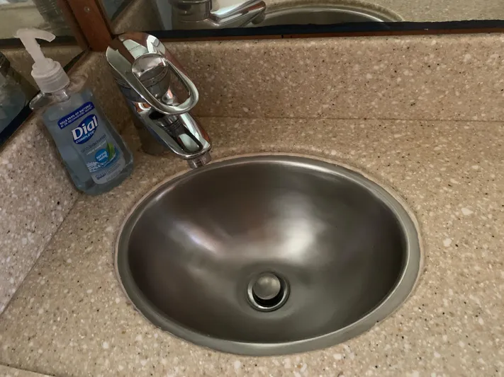 Boundless Yacht Photos Pics 