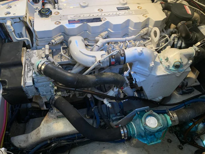 Boundless Yacht Photos Pics 