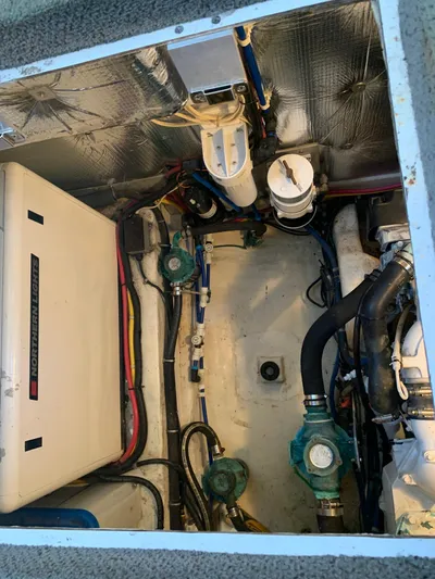 Boundless Yacht Photos Pics 