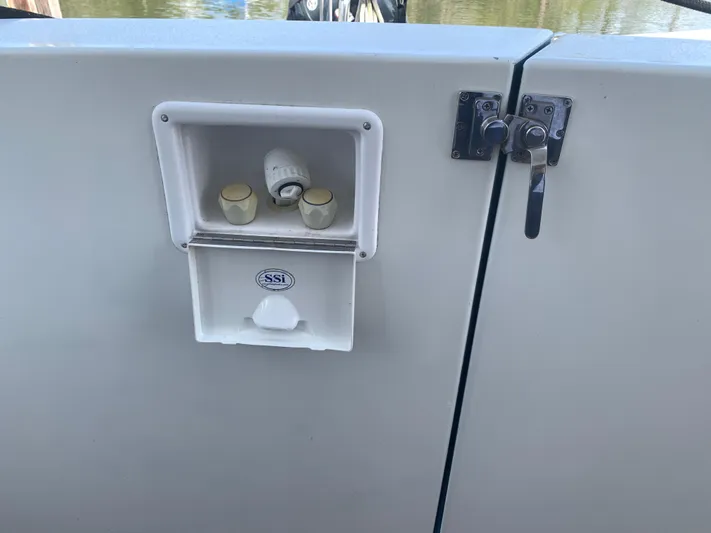 Boundless Yacht Photos Pics 