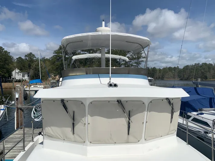 Boundless Yacht Photos Pics 