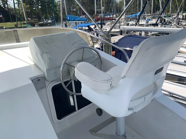 Boundless Yacht Photos Pics 