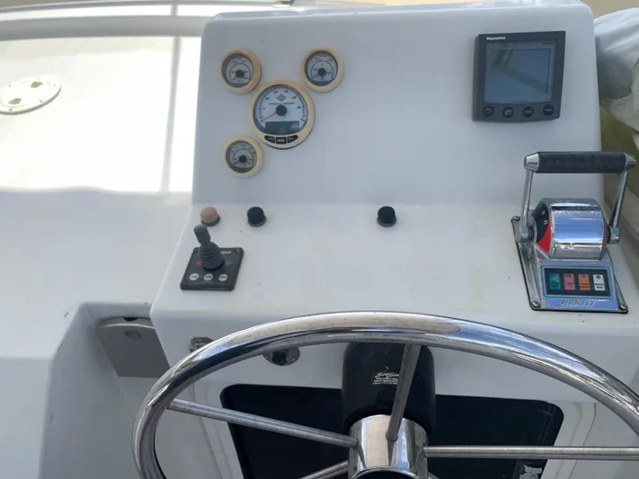 Boundless Yacht Photos Pics 