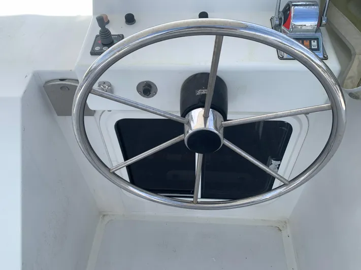 Boundless Yacht Photos Pics 