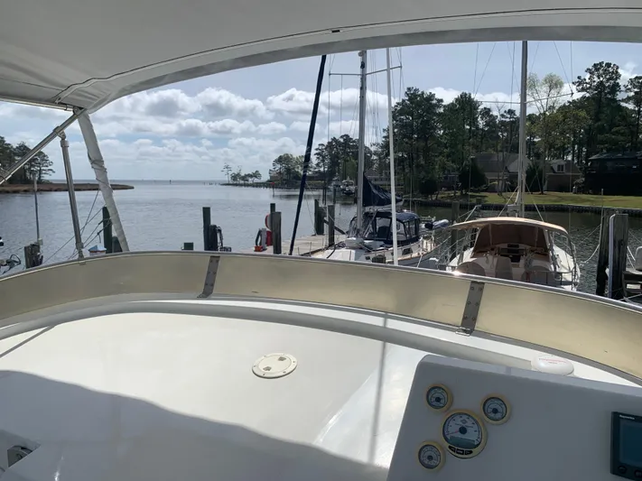 Boundless Yacht Photos Pics 