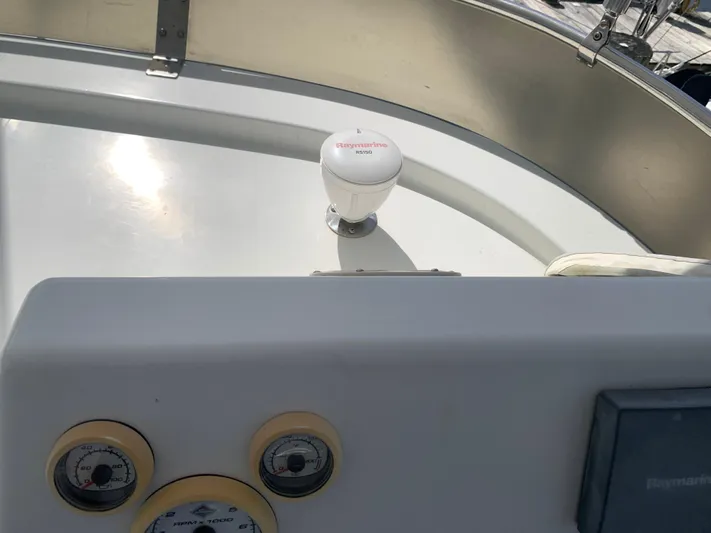 Boundless Yacht Photos Pics 