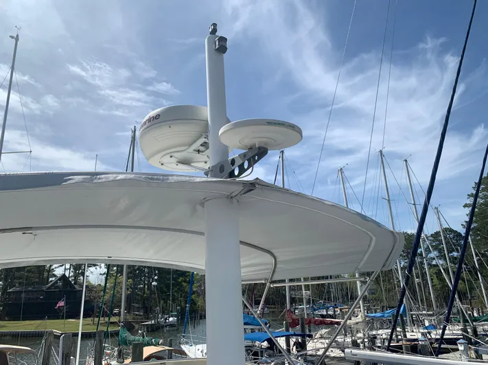Boundless Yacht Photos Pics 