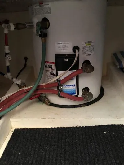 Boundless Yacht Photos Pics 