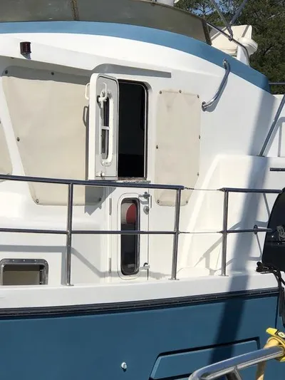 Boundless Yacht Photos Pics 