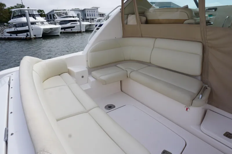 The Pearl Yacht Photos Pics 2007 Tiara Yachts 3900 Sovran with spacious, luxurious seating in a marina setting.